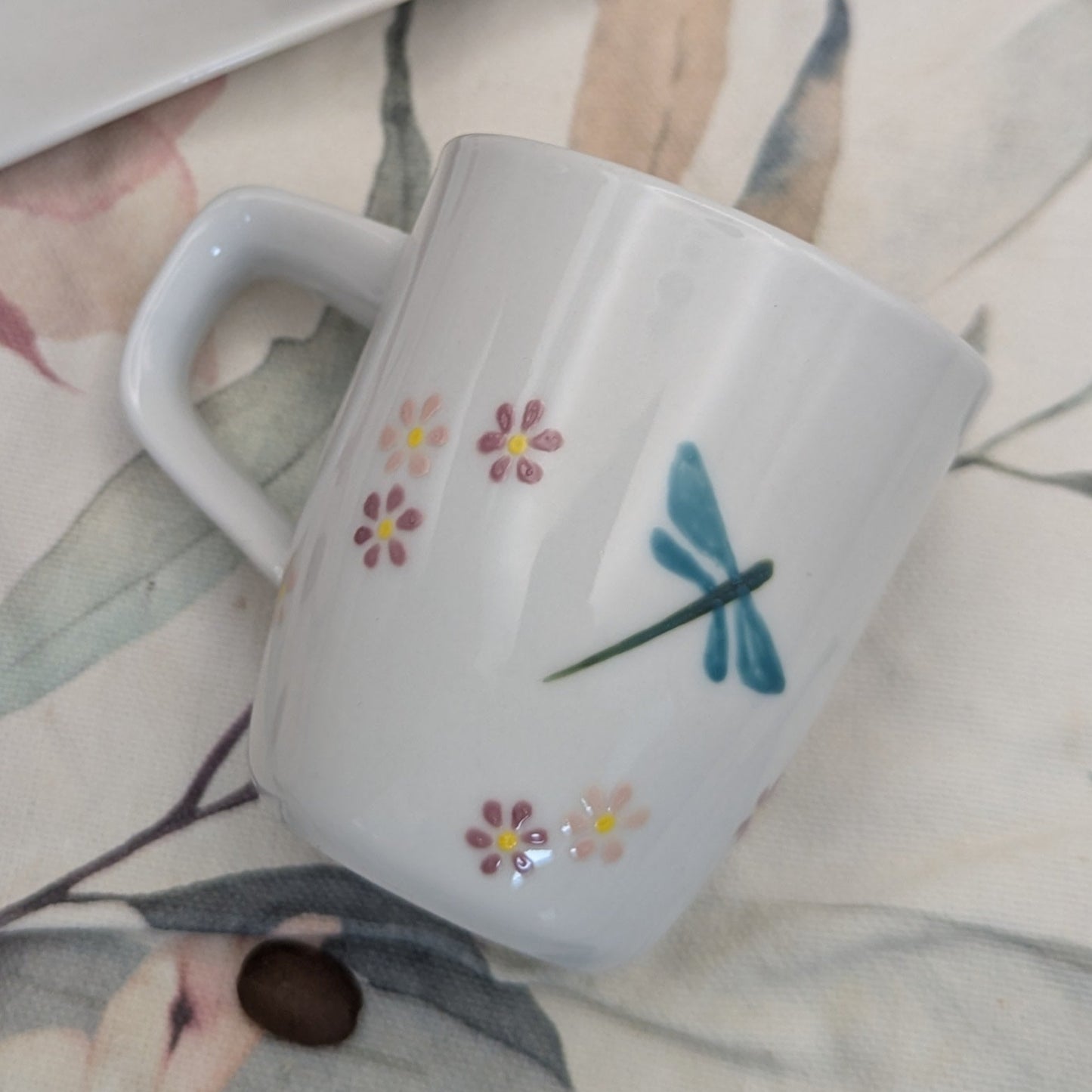Petites tasses à café fantaisie
